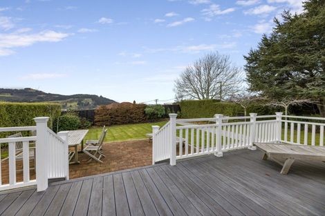 Photo of property in 2 Downes Road, Roseneath, Port Chalmers, 9023