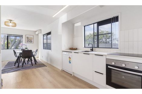 Photo of property in 39 Hutton Street, Otahuhu, Auckland, 1062