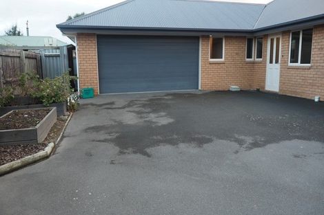 Photo of property in 92a Mcmurdo Street, Tinwald, Ashburton, 7700