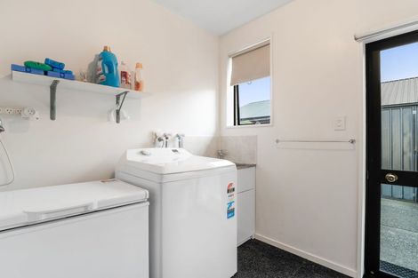 Photo of property in 32 Nixon Street, Tinwald, Ashburton, 7700