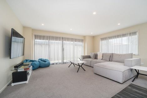 Photo of property in 18a Roy Street, Palmerston North, 4410