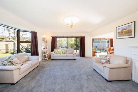 Photo of property in 4 Gainsborough Grove, Highbury, Palmerston North, 4412