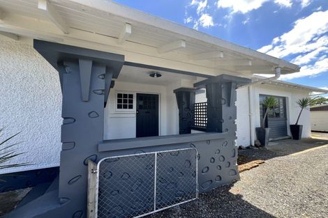 Photo of property in 25 Swinburn Street, Dannevirke, 4930