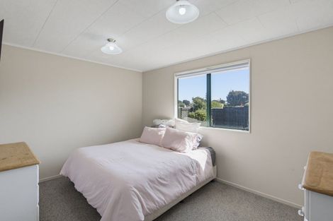 Photo of property in 16b Karaka Street, Otaki Beach, Otaki, 5512