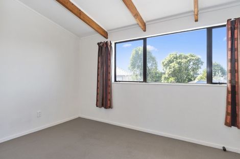 Photo of property in 2/11 Robins Road, Judea, Tauranga, 3110