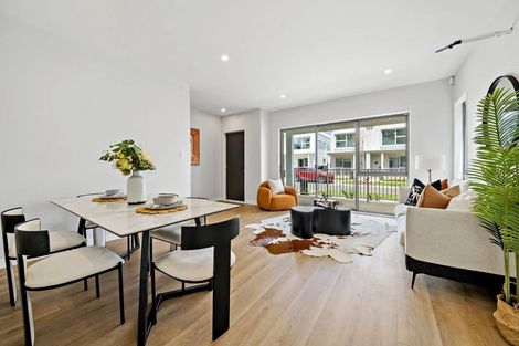 Photo of property in 21 Yellow Pear Lane, Karaka, 2578