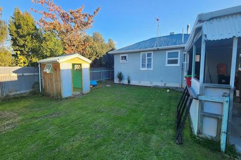 Photo of property in 19 Richmond Avenue, Takaro, Palmerston North, 4410