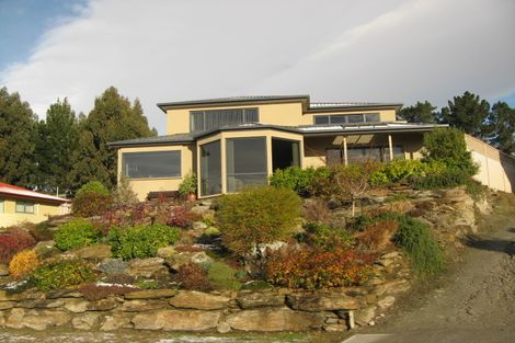 Photo of property in 21 Bodkin Road, Bridge Hill, Alexandra, 9320