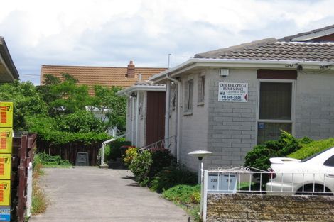 Photo of property in 2/230 Point Chevalier Road, Point Chevalier, Auckland, 1022