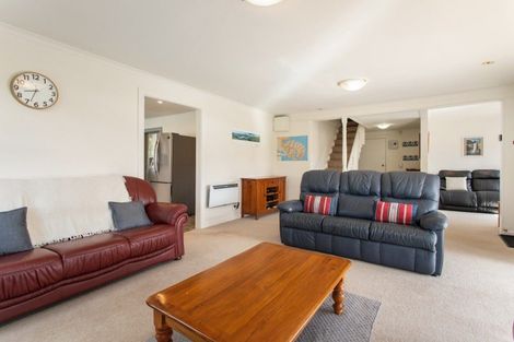 Photo of property in 10 Takamatua Beach Road, Takamatua, Akaroa, 7581