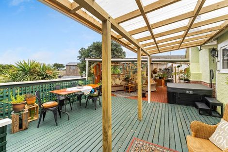 Photo of property in 53 Tasman Road, Otaki Beach, Otaki, 5512