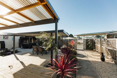 Photo of property in 6/4963 Waimate Highway, Glenavy, Waimate, 7980