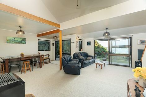 Photo of property in 50 Kiteone Road, Parua Bay, Whangarei, 0174