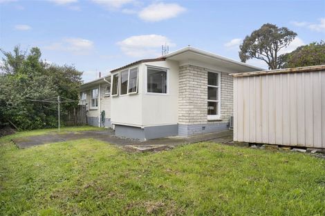Photo of property in 1/13 Wykeham Place, Glenfield, Auckland, 0629