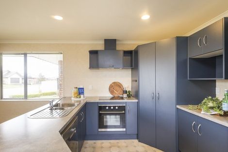 Photo of property in 40 Brooklyn Heights Drive, Kelvin Grove, Palmerston North, 4414