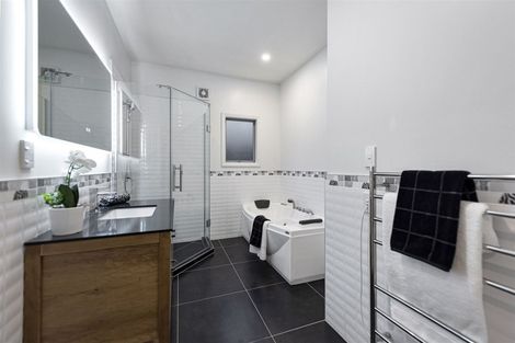 Photo of property in 6 Heathfield Avenue, Huntington, Hamilton, 3210