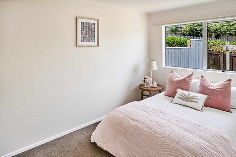 Photo of property in 35a Penryn Drive, Camborne, Porirua, 5026