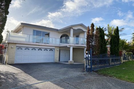 Photo of property in 47 Ransom Smyth Drive, Goodwood Heights, Auckland, 2105