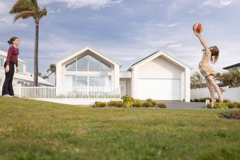Photo of property in 24 Montiicola Drive, Papamoa Beach, Papamoa, 3118