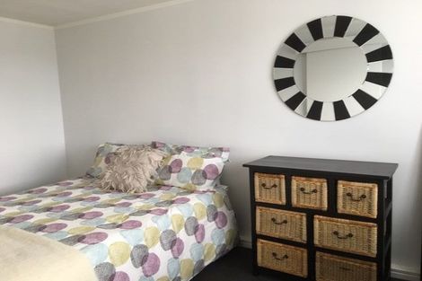 Photo of property in 20 Pinnacle Street, Seatoun, Wellington, 6022