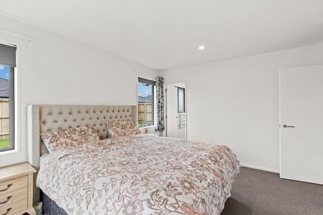 Photo of property in 175 Faringdon Boulevard, Rolleston, 7615