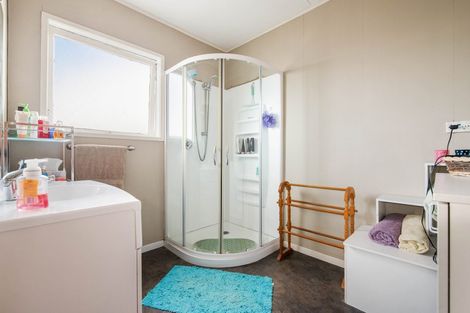 Photo of property in 6 Roger Street, Pukehangi, Rotorua, 3015