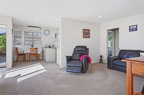 Photo of property in Rivertown Villas, 150 Williams Street, Kaiapoi, 7630