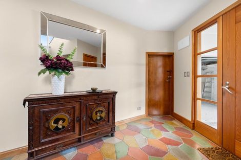 Photo of property in 9 Homebush Road, Khandallah, Wellington, 6035