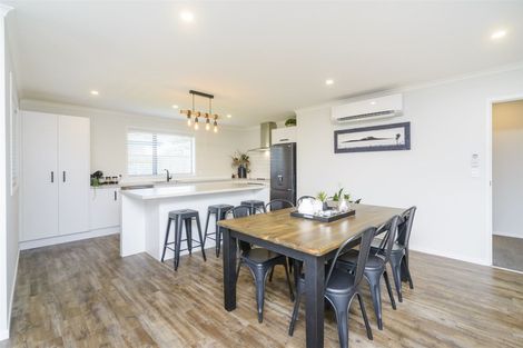 Photo of property in 22 Monarch Drive, Ashhurst, 4810