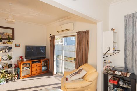 Photo of property in 38 Clare Street, Oamaru North, Oamaru, 9400