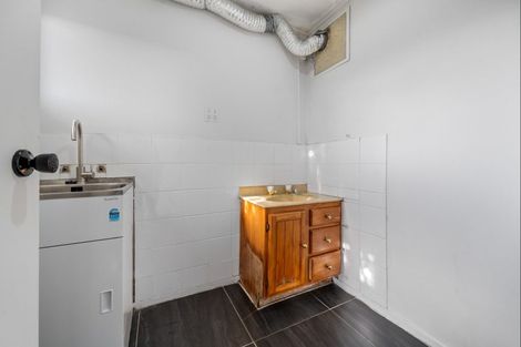 Photo of property in 12b Bronte Place, Whalers Gate, New Plymouth, 4310