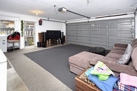 Photo of property in 9 Fitchburg Place, Mangere, Auckland, 2022