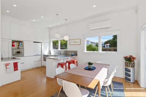 Photo of property in 913 Colombo Street, Christchurch Central, Christchurch, 8013