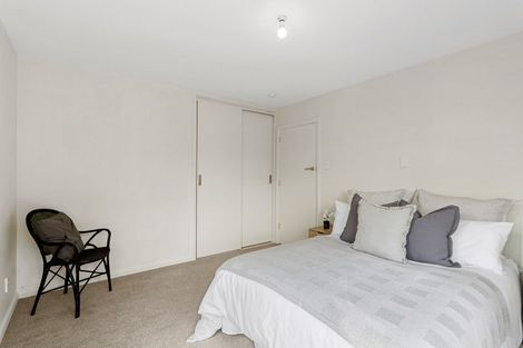 Photo of property in 9 Grassmere Street, Papanui, Christchurch, 8052