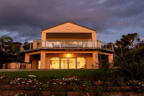 Photo of property in 4 Bush Point Road, Cable Bay, 0420