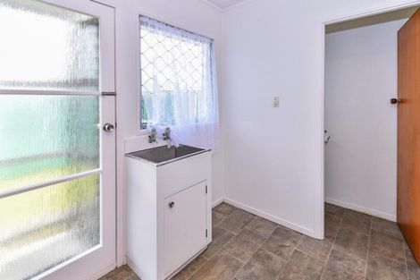 Photo of property in 2/1a Allenby Road, Papatoetoe, Auckland, 2025