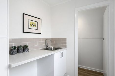 Photo of property in 37 Wesley Street, South Dunedin, Dunedin, 9012