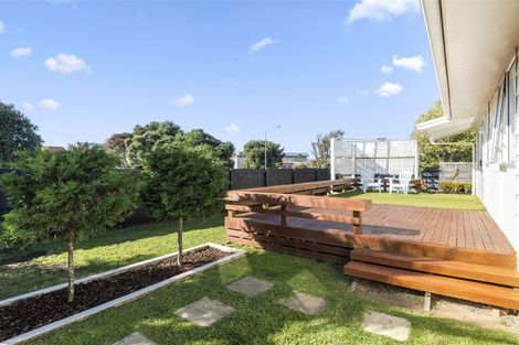 Photo of property in 200 Dickson Road, Papamoa Beach, Papamoa, 3118