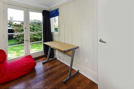 Photo of property in 9 Gibson Drive, Hornby, Christchurch, 8042