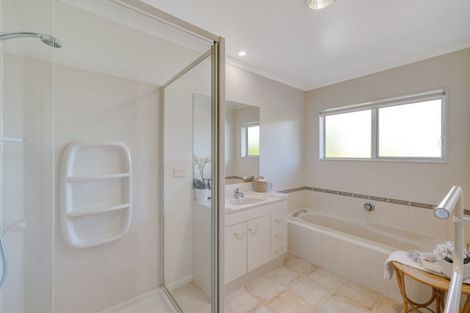 Photo of property in 80 Beaumaris Boulevard, Bethlehem, Tauranga, 3110