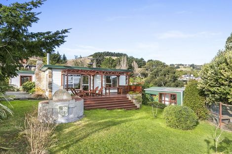 Photo of property in 26 Porterfield Street, Macandrew Bay, Dunedin, 9014