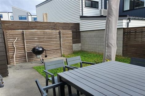 Photo of property in 2b Makura Road, Long Bay, Auckland, 0630