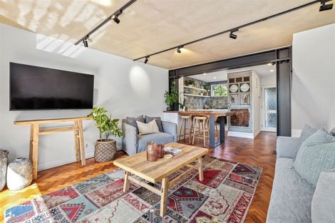 Photo of property in 2/138 Esplanade, Sumner, Christchurch, 8081