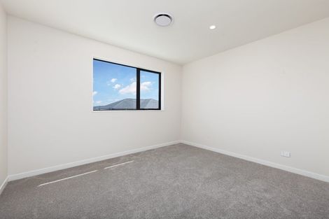 Photo of property in 1 Sunnyheights Road, Orewa, 0931