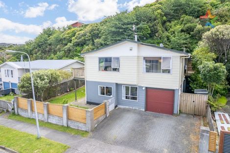 Photo of property in 50 Acacia Avenue, Maungaraki, Lower Hutt, 5010