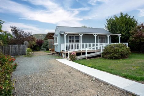 Photo of property in 10 Hillary Street, Waimate, 7924