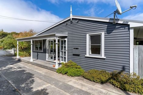 Photo of property in 33 Mihiwaka Road, Long Beach, Port Chalmers, 9081