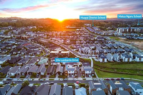 Photo of property in 24a Lumbarda Drive, Kumeu, 0810