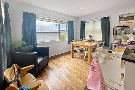 Photo of property in 70 Waverton Terrace, Churton Park, Wellington, 6037