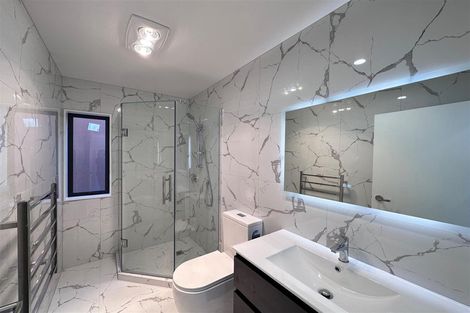 Photo of property in 28 John Gray Street, Papakura, 2110